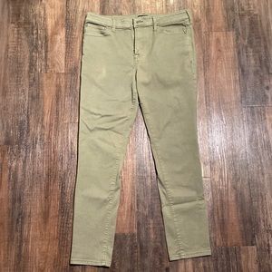 Express Mens Skinny Jeans Olive color size 36x32
